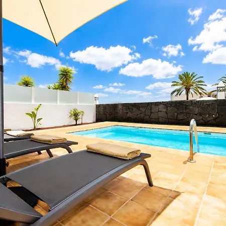 Coloradas - By Az Villa Playa Blanca (Lanzarote)